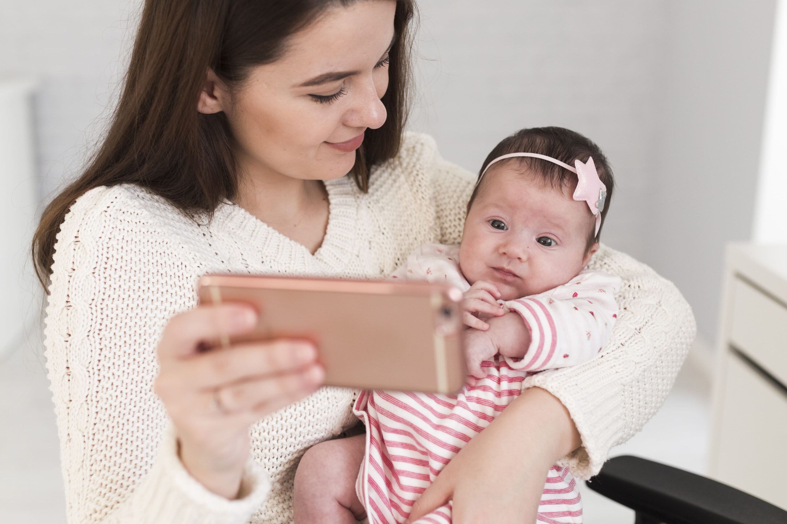 You are currently viewing Pantallas y niños: estamos normalizando hábitos que deberían escandalizarnos