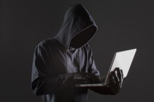Read more about the article Protege a tus hijos del Dark Web: Guía definitiva y práctica para padres