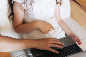 Read more about the article Control parental 2025: las mejores herramientas y cómo configurarlas paso a paso en tablet y/o móvil.