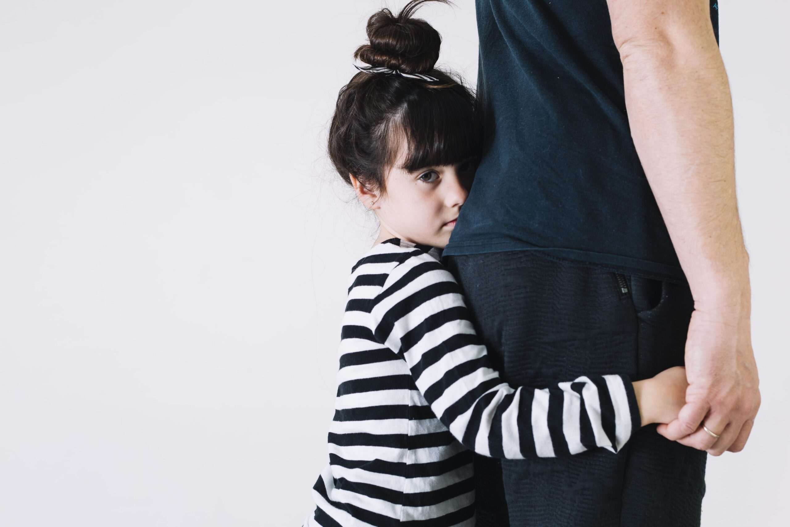 You are currently viewing La sobreprotección parental: causas, consecuencias y pasos prácticos